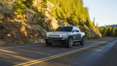 rivian r1t https://img.huglero.com